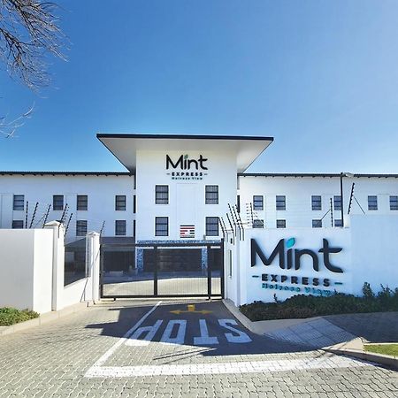 ヨハネスブルグMint Express Melrose Viewアパートメント エクステリア 写真